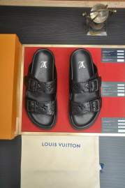 Picture of Louis Vuitton Slippers _SKULVsz38-45hnh0735908